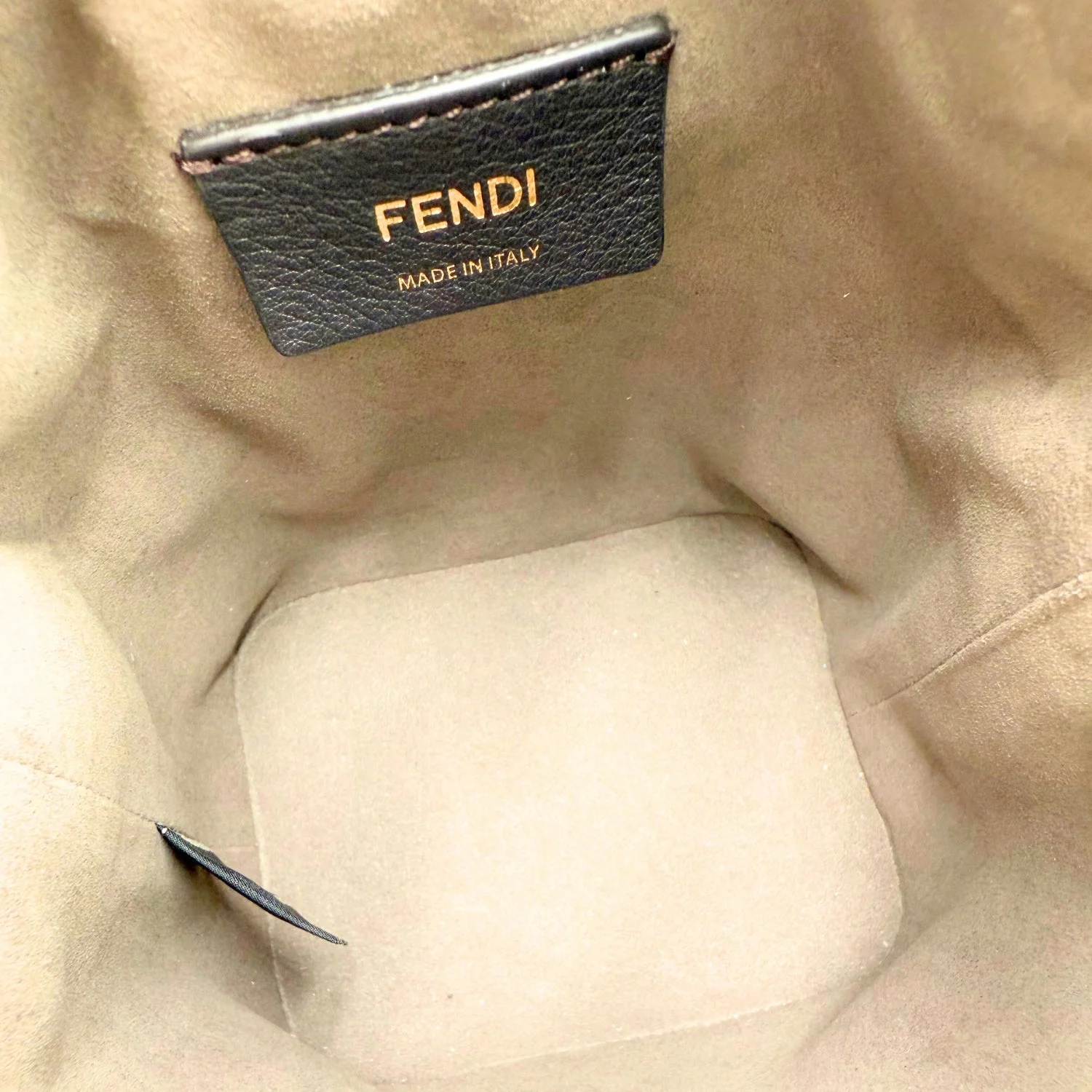 Mon Tresor Bucket Bag Silver Leather Mini - Image 7