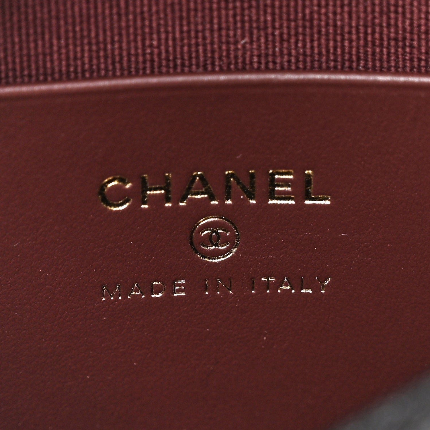 Caviar Quilted Hobo Clutch With Chain Black - Image 6