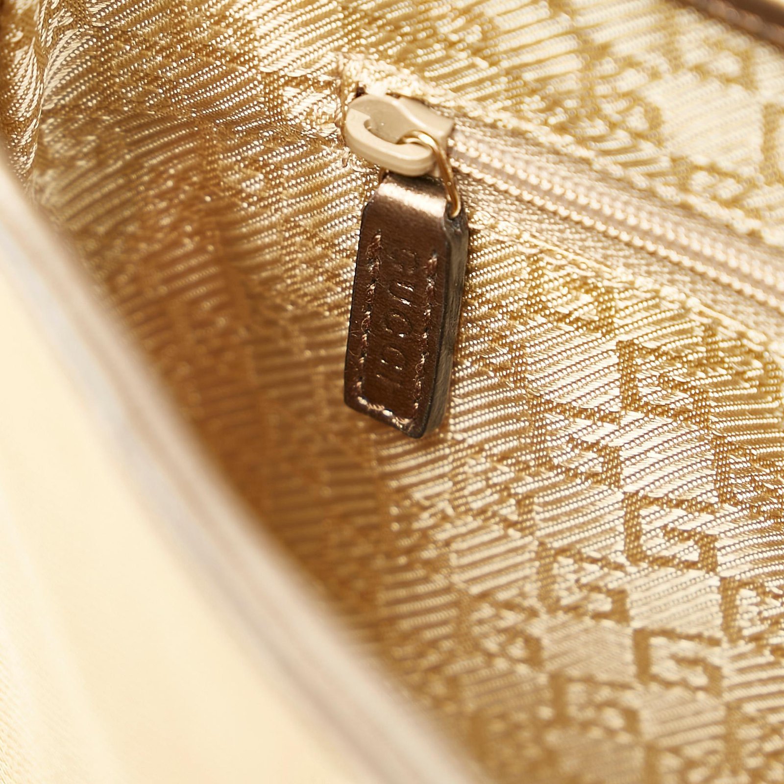 Gucci Canvas Jackie Shoulder Bag - Image 9