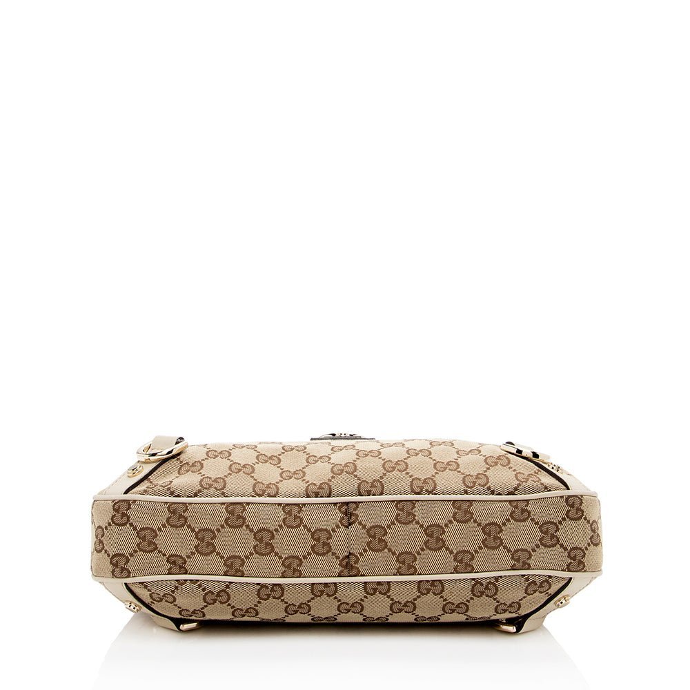 Gucci GG Canvas Abbey Medium Hobo - Image 4