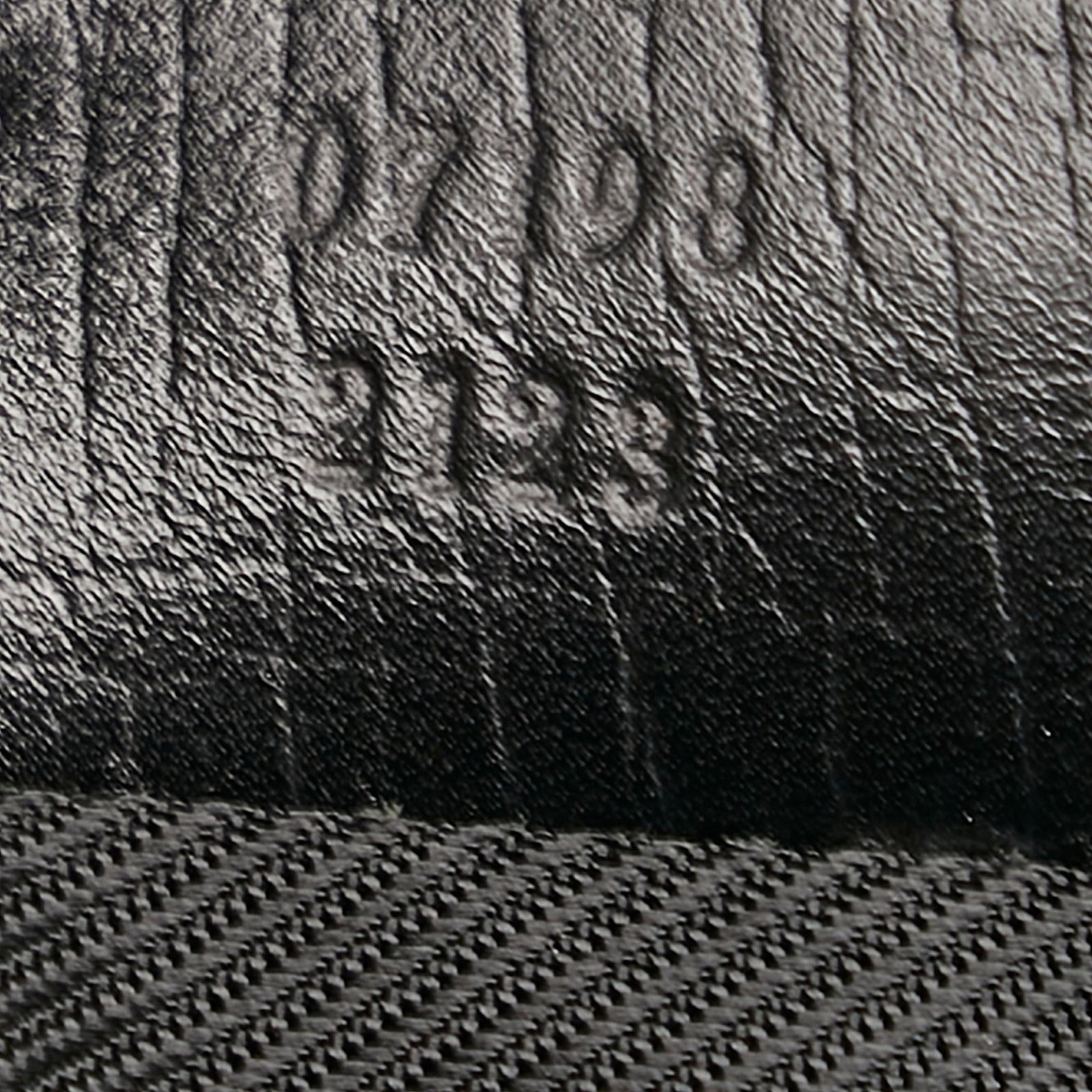 Gucci GG Canvas Boat Baguette - Image 8