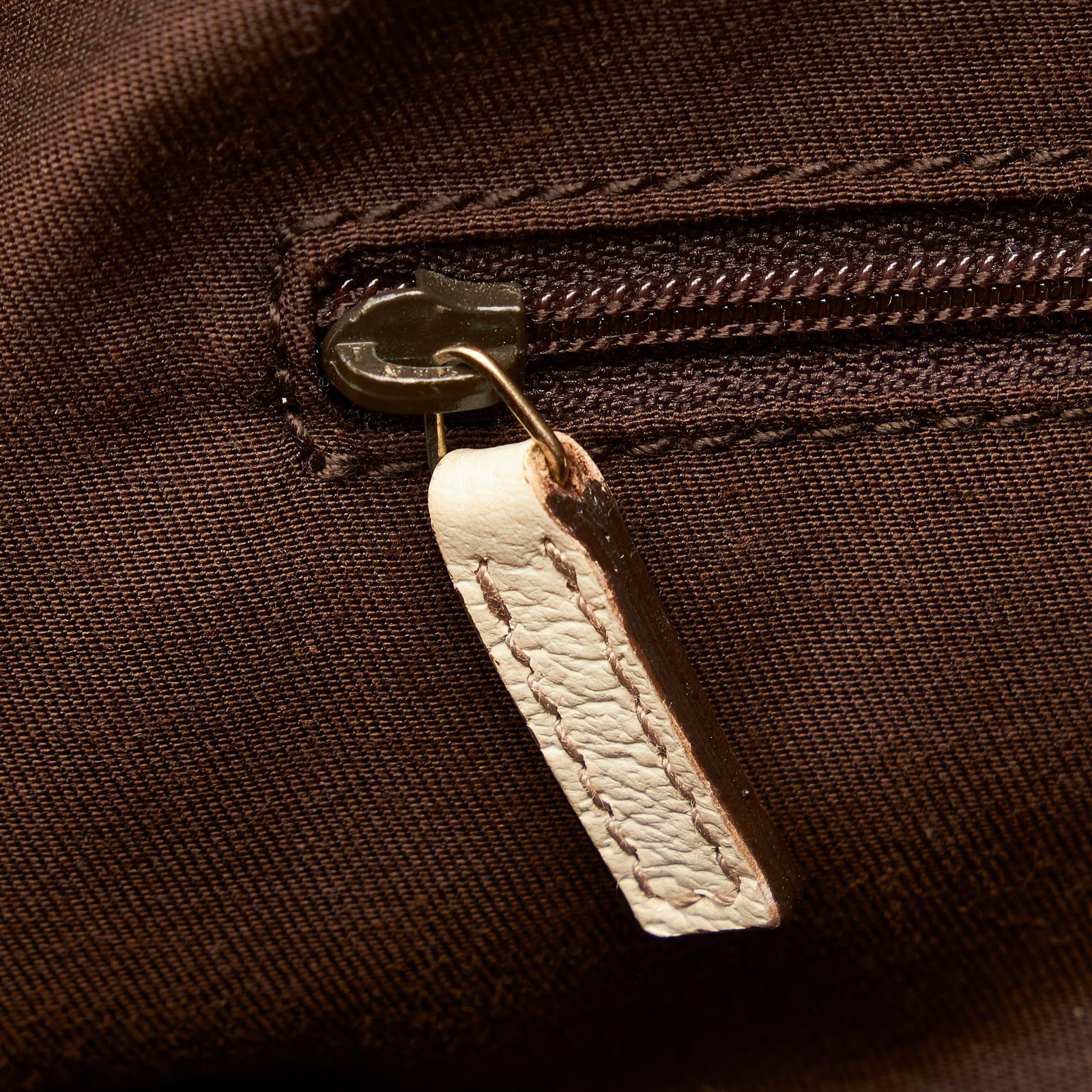 Gucci GG Canvas Princy Handbag - Image 9