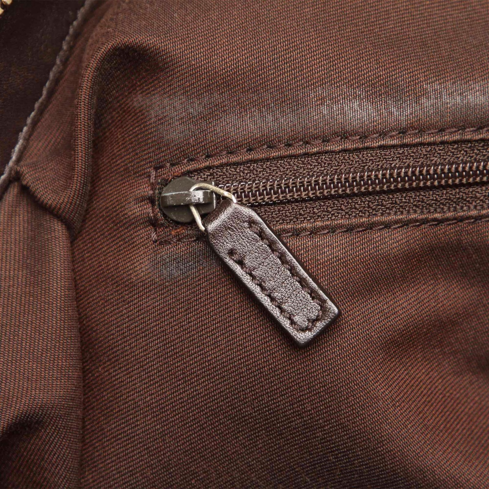 Gucci GG Canvas Sukey Satchel - Image 8