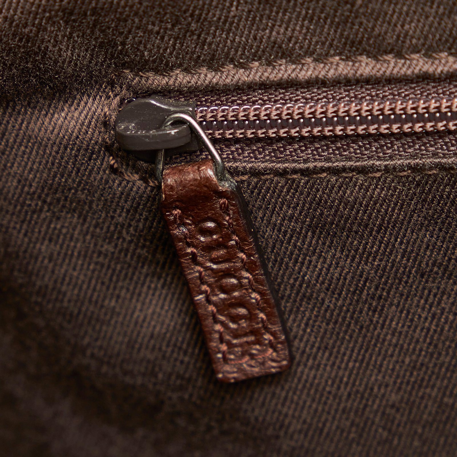 Gucci GG Canvas Tote Bag - Image 9