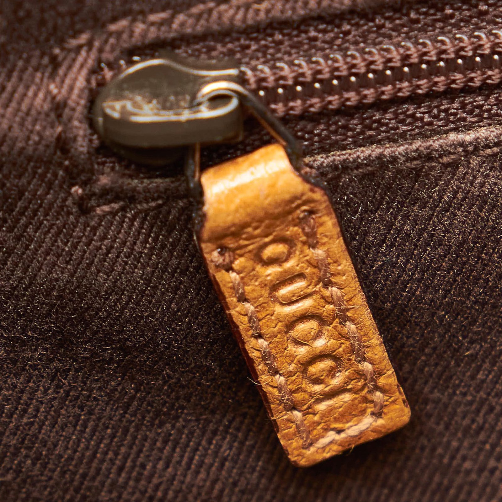 Gucci GG Canvas Tote Bag - Image 9