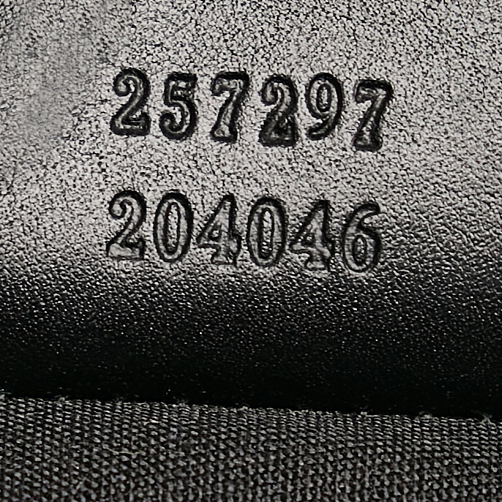 Gucci GG Crystal Hobo Bag - Image 8