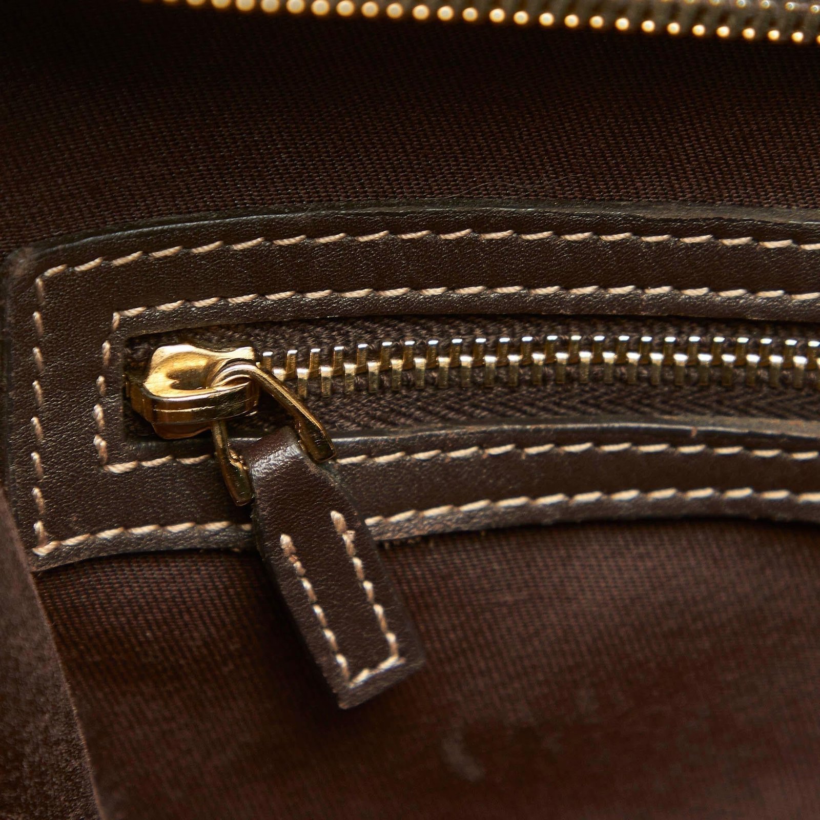 Gucci GG Crystal Shoulder Bag - Image 9