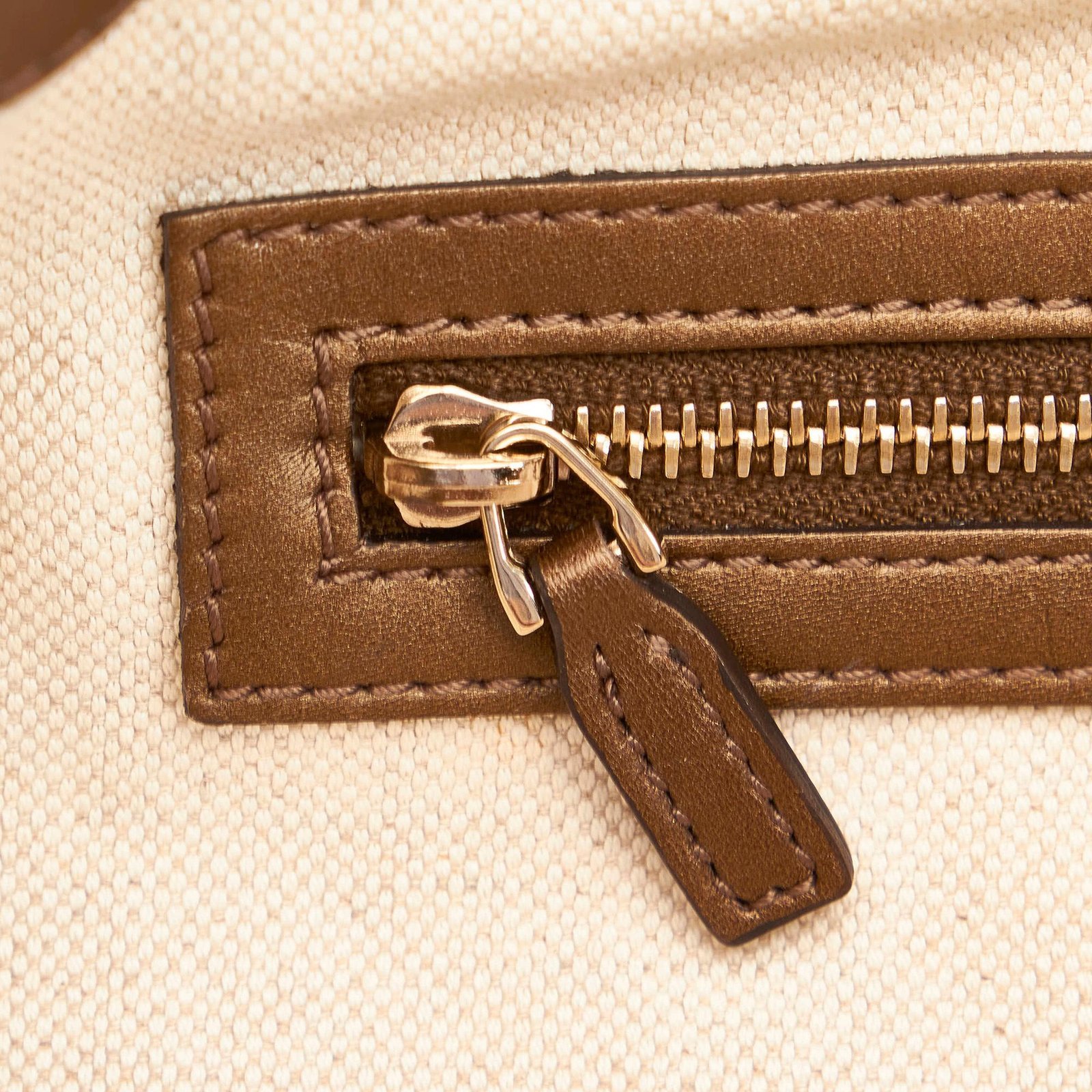 Gucci GG Lurex Heart Bit Tote Bag - Image 9