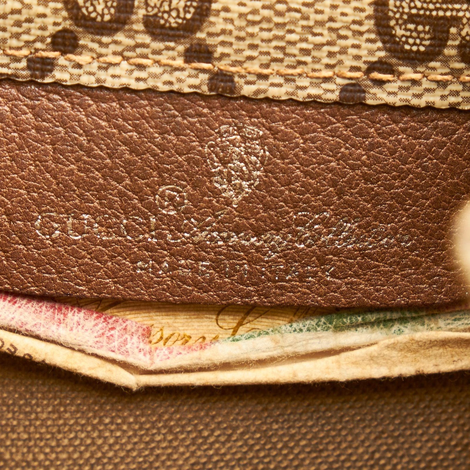 Gucci GG Supreme Bucket Bag - Image 7