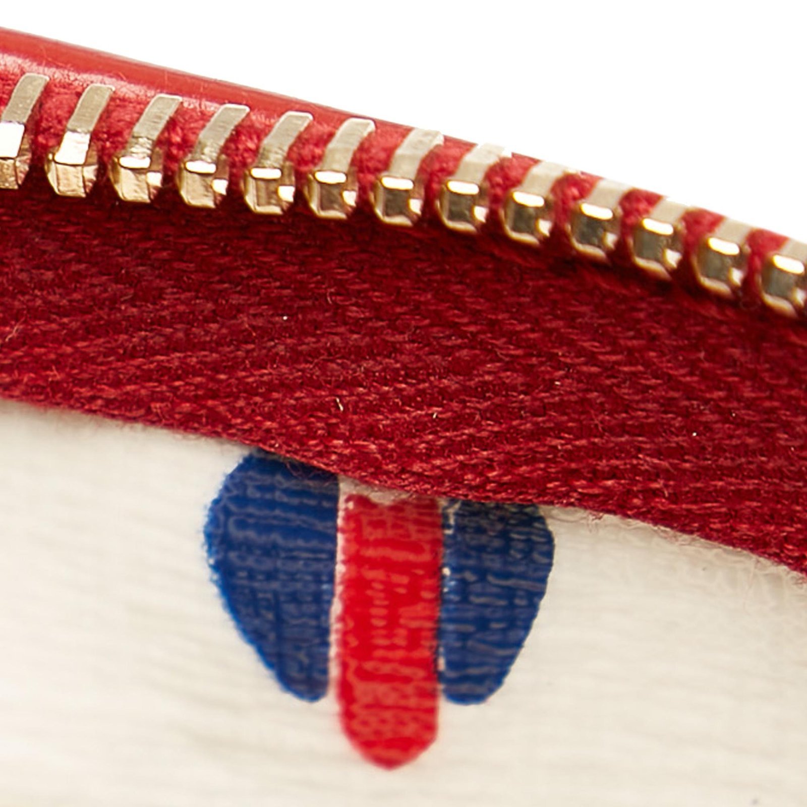 Gucci GG Supreme Hearts Small Joy Boston Bag - Image 10