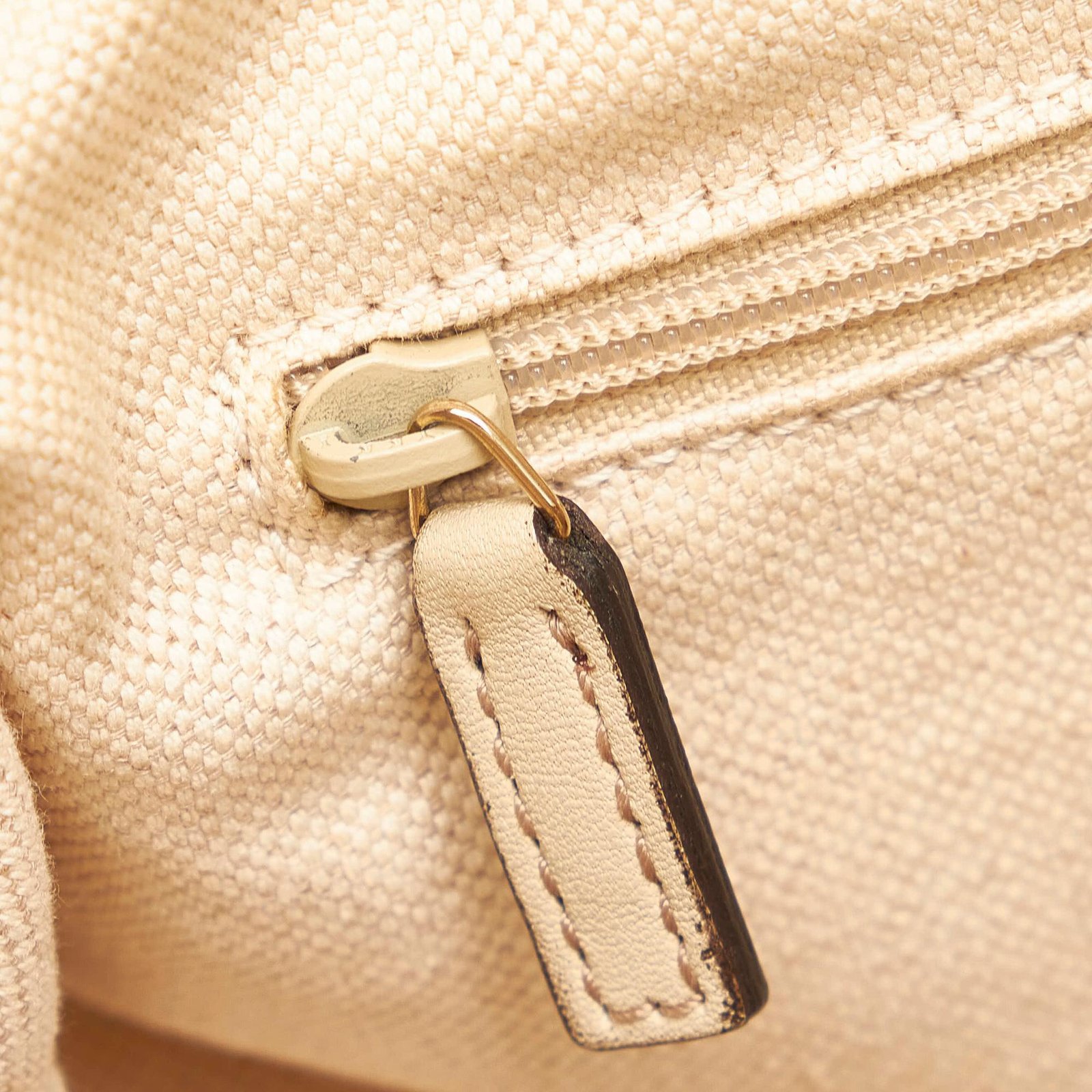 Gucci Guccissima Sukey Satchel - Image 9