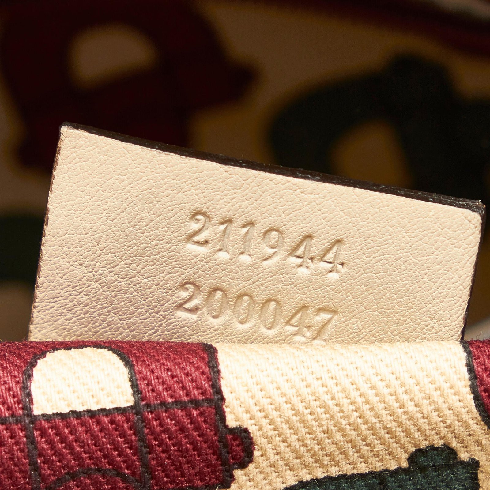 Gucci Guccissima Sukey Tote Bag - Image 8