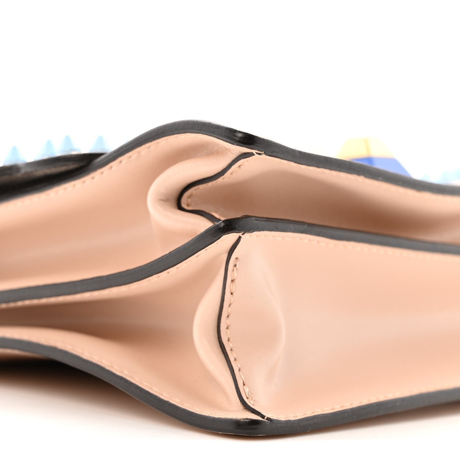 Fendi Vitello Liberty Scalloped Studded Flowers and Bows Small Kan I Shoulder Bag - Image 10